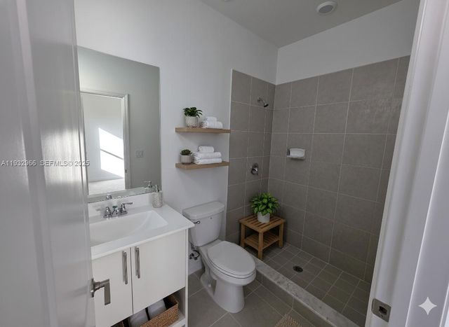 12136 SW 268th St, Homestead, FL 33032