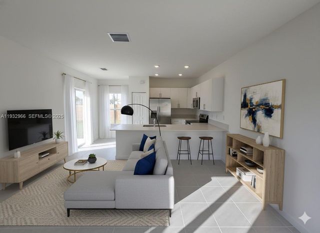 12136 SW 268th St, Homestead, FL 33032