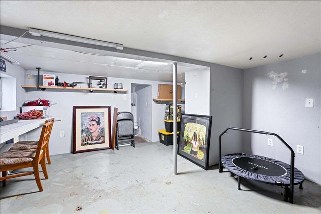 6780 Ridgeway Dr, Pollock Pines, CA 95726