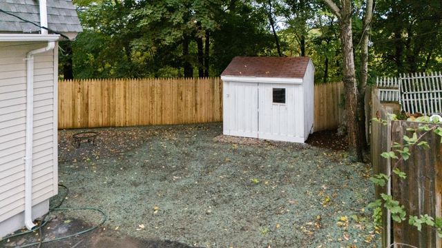 17 Webster Street, Allenstown, NH 03275