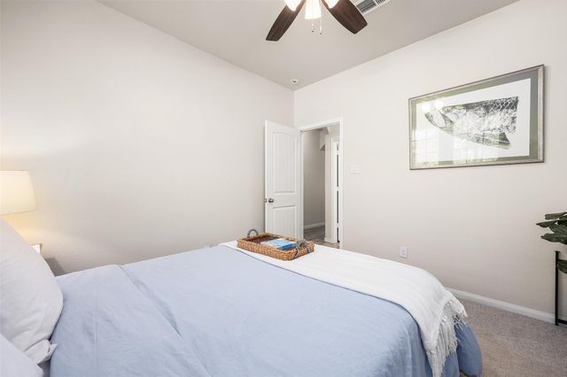 2225 Windy Sail Drive, Texas City, TX 77568