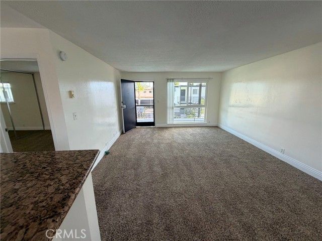 931 W 19th Street 30, Costa Mesa, CA 92627