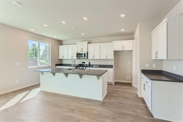 63205 NE Carly Ln, Bend, OR 97701