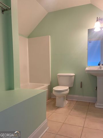 145 NW Emily Circle NW 51, Milledgeville, GA 31061