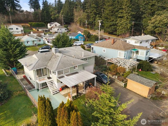 110 S Summit Avenue, Bremerton, WA 98312