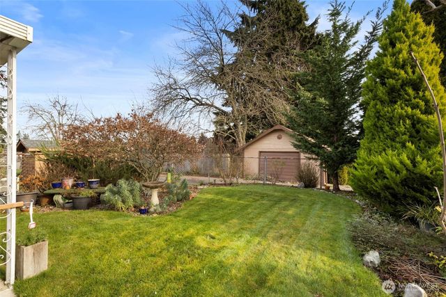 110 S Summit Avenue, Bremerton, WA 98312