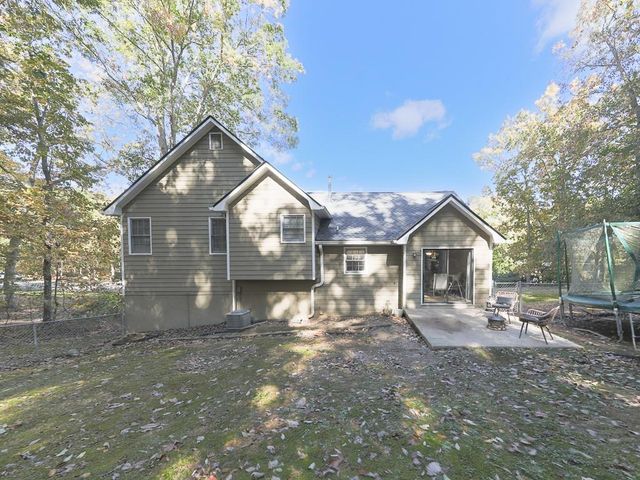 921 White Stag Lane, Canton, GA 30115