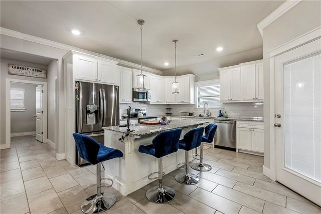 1038 Jameson Street, Tontitown, AR 72762