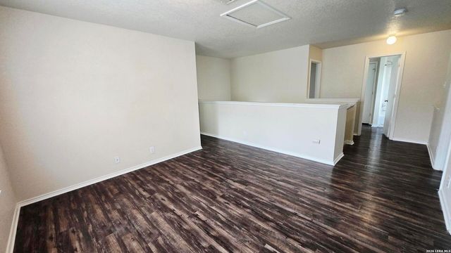8015 Thicket Pass, San Antonio, TX 78254