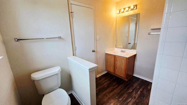 8015 Thicket Pass, San Antonio, TX 78254