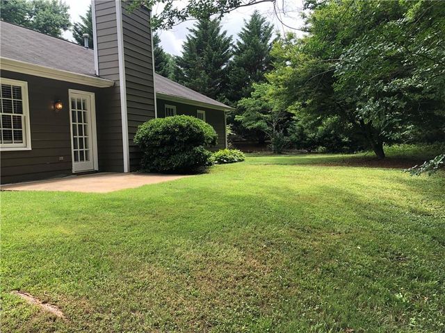 1560 Oklahoma Drive, Buford, GA 30519