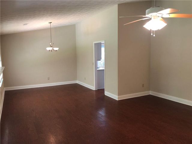 1560 Oklahoma Drive, Buford, GA 30519