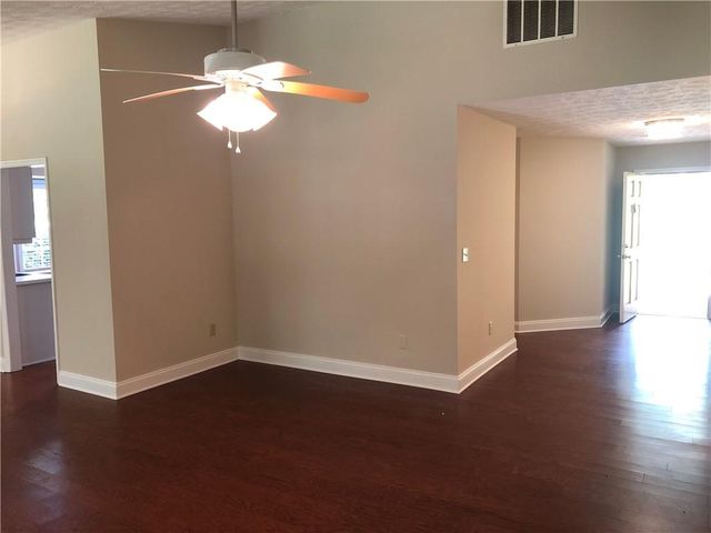 1560 Oklahoma Drive, Buford, GA 30519