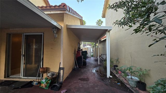 6174 NW 183RD LANE, Hialeah, FL 33015