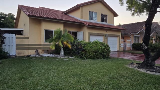 6174 NW 183RD LANE, Hialeah, FL 33015