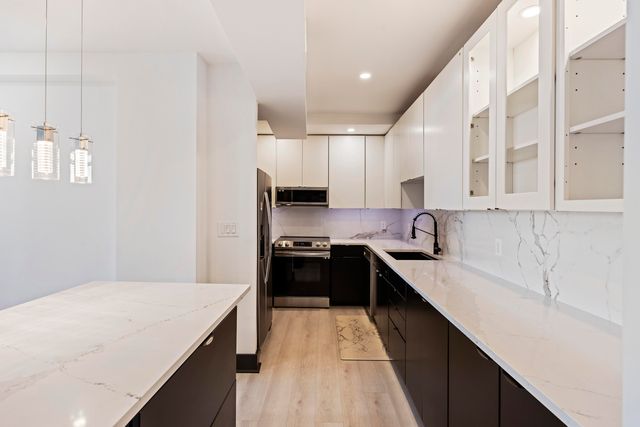 14 Lockwood Drive 5l, Charleston, SC 29401