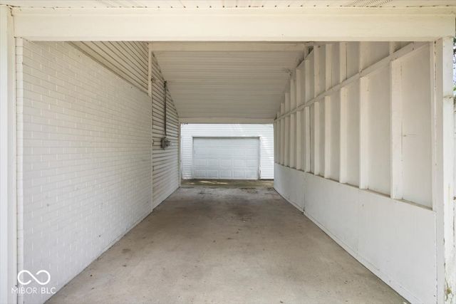 638 Sweetbriar Avenue, Whiteland, IN 46184