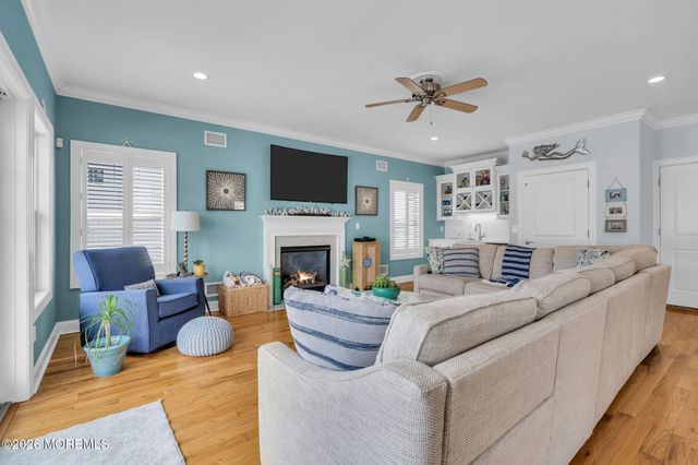 55 Island Drive, Brick, NJ 08724