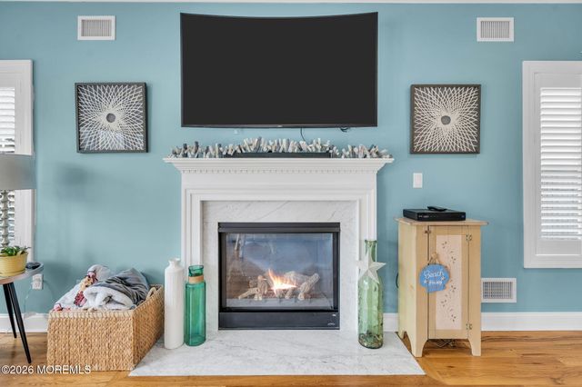 55 Island Drive, Brick, NJ 08724