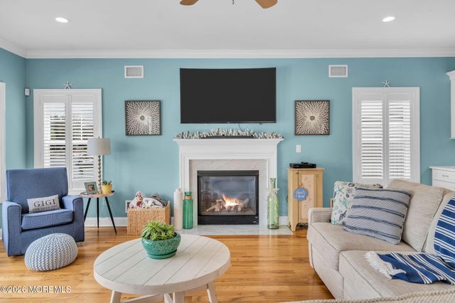 55 Island Drive, Brick, NJ 08724