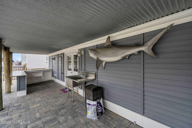 55 Island Drive, Brick, NJ 08724