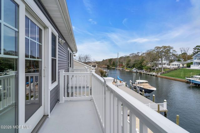 55 Island Drive, Brick, NJ 08724