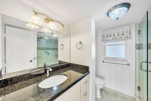 3524 Via Poinciana 604, Lake Worth, FL 33467