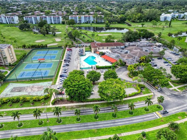 3524 Via Poinciana 604, Lake Worth, FL 33467