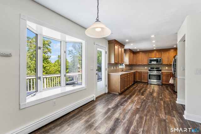 45 East Gate Road, Danbury, CT 06811