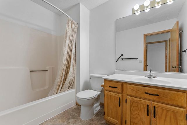 10025 Russell Avenue N 2, Brooklyn Park, MN 55444