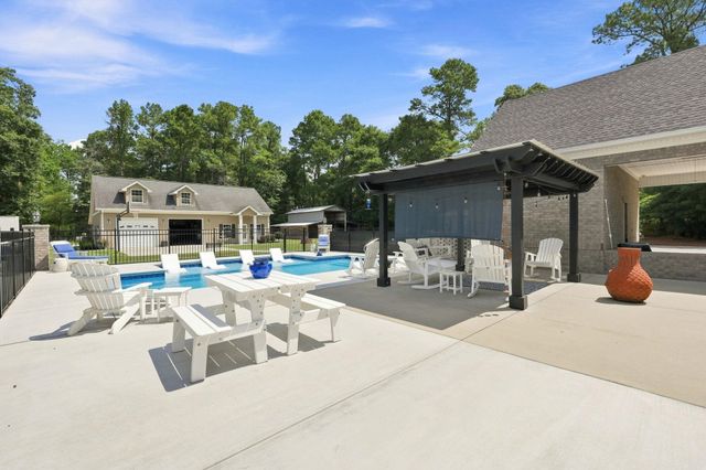 2483 Valley Forge Rd., Aynor, SC 29511