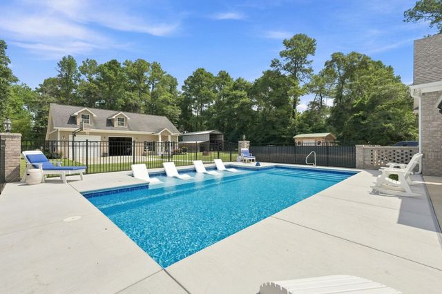 2483 Valley Forge Rd., Aynor, SC 29511