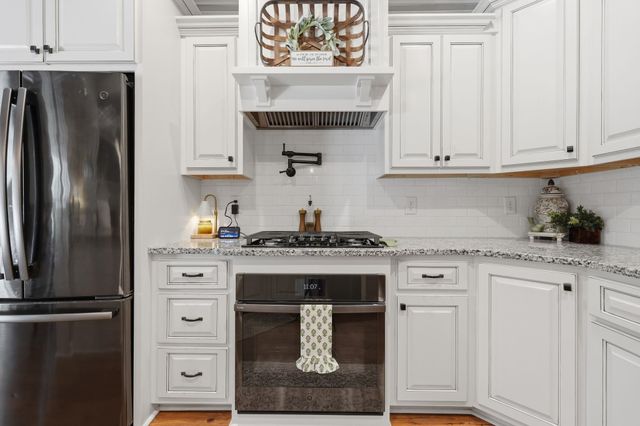 2483 Valley Forge Rd., Aynor, SC 29511