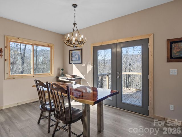 225 Aurora Lane, Tryon, NC 28782