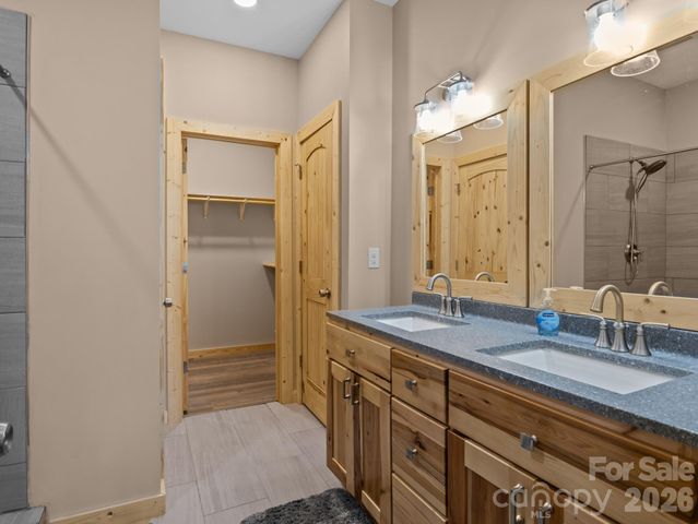 225 Aurora Lane, Tryon, NC 28782