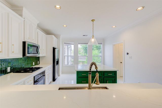 1413 Michigan Street, Houston, TX 77006