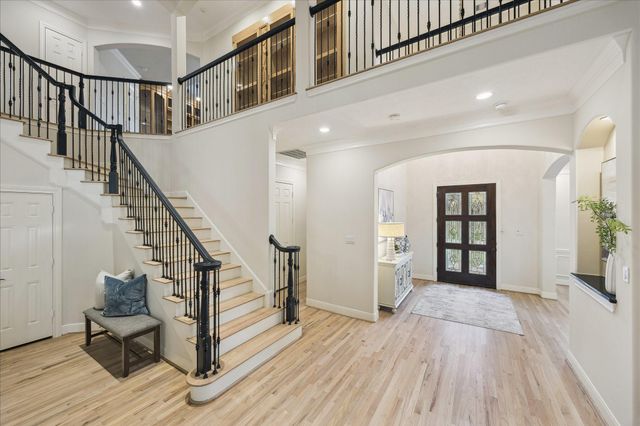 849 Jaquet Drive, Bellaire, TX 77401