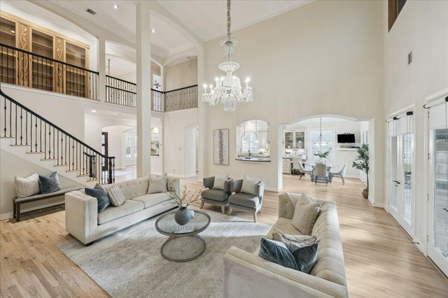 849 Jaquet Drive, Bellaire, TX 77401