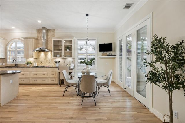 849 Jaquet Drive, Bellaire, TX 77401