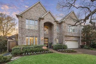849 Jaquet Drive, Bellaire, TX 77401