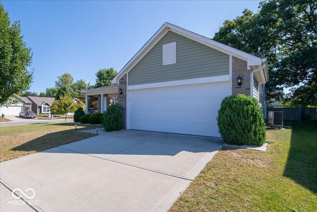 1213 Greenbriar Way, Franklin, IN 46131