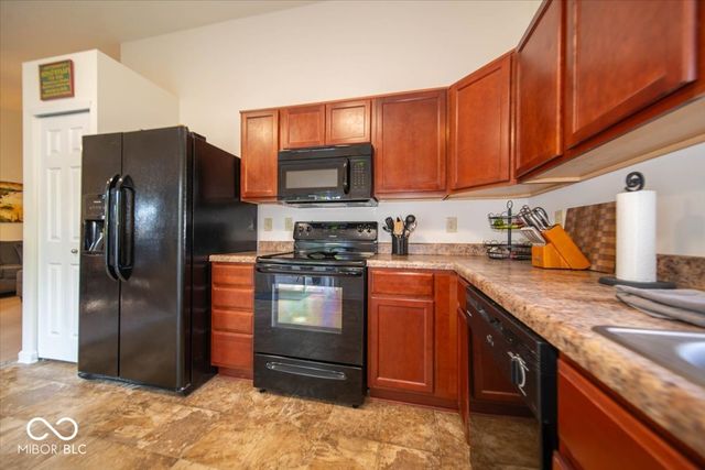 1213 Greenbriar Way, Franklin, IN 46131