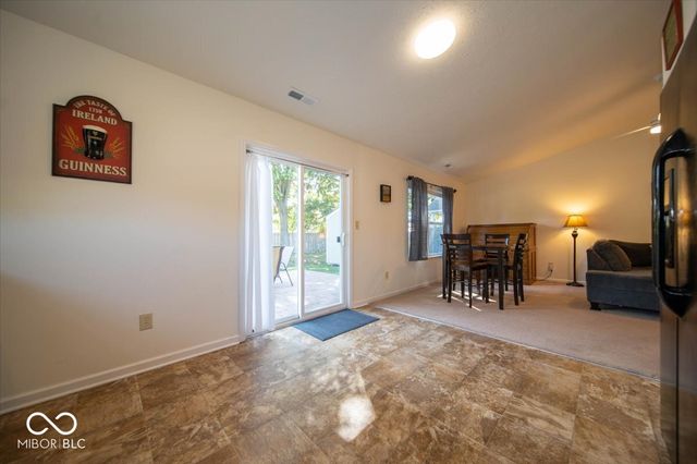 1213 Greenbriar Way, Franklin, IN 46131