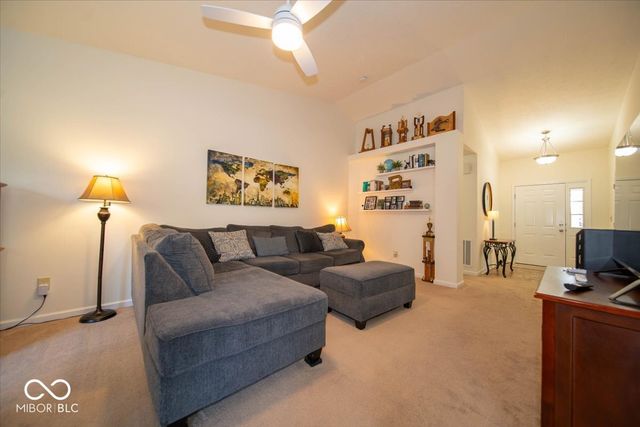 1213 Greenbriar Way, Franklin, IN 46131