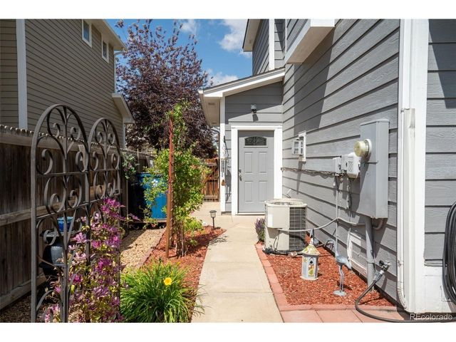 9940 Jasper St, Commerce City, CO 80022