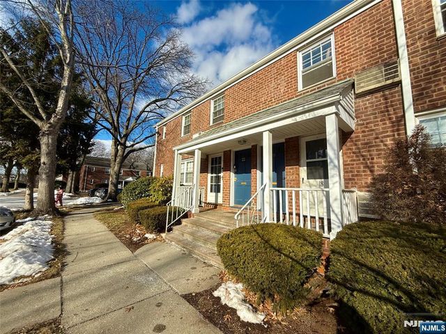 20 Clark Court, Rutherford, NJ 07070