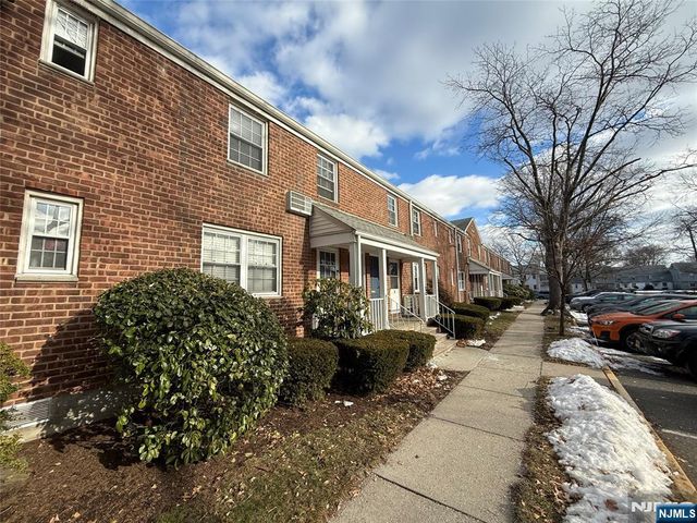 20 Clark Court, Rutherford, NJ 07070