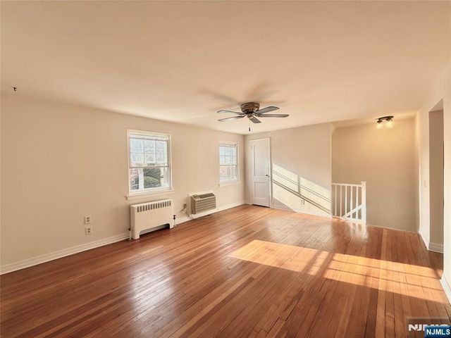 20 Clark Court, Rutherford, NJ 07070