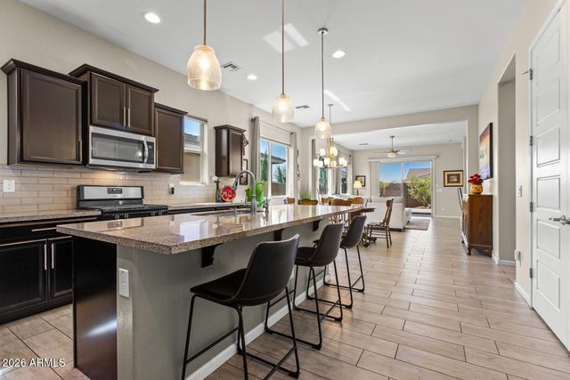 20607 W CARLTON Manor, Buckeye, AZ 85396