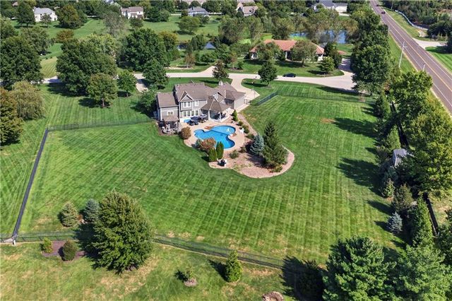 17872 Cody Street, Overland Park, KS 66221